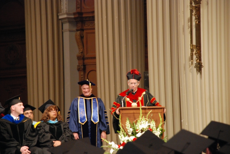 (100522-0134) Salutation to Grads - Rev. Privett, Pres.JPG