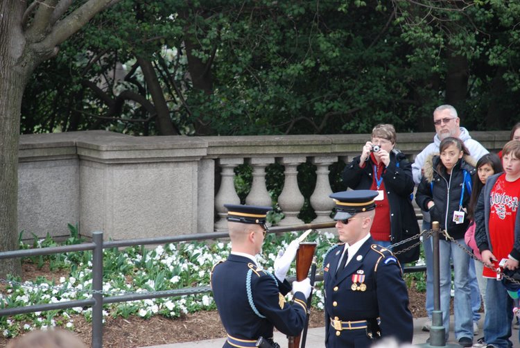435 Arlington Cemetery - Tomb of Unknown Soldier.jpg